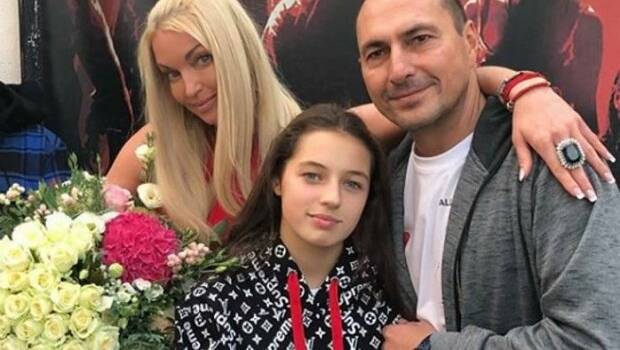 Дочь Анастасии Волочковой провела каникулы в Хельсинки с любовницей своего отца