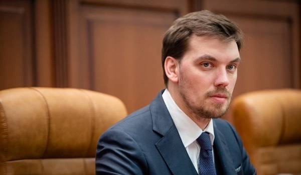 «Совершает роковую ошибку»: Фесенко пояснил, для чего Гончарук написал заявление об отставке