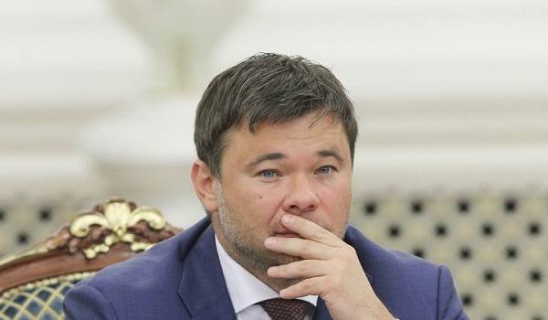 СМИ узнали, как Богдан переиграл Зеленского в ситуации с Гончаруком