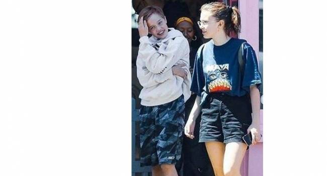 Гормональные препараты сделали свое дело: СМИ сообщили о резких изменениях во внешности дочери Питта и Джоли