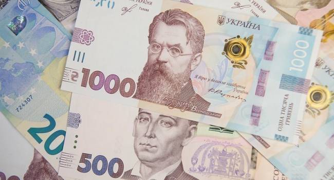 «Если упустят момент»: эксперт рассказал о курсе доллара в 50 гривен