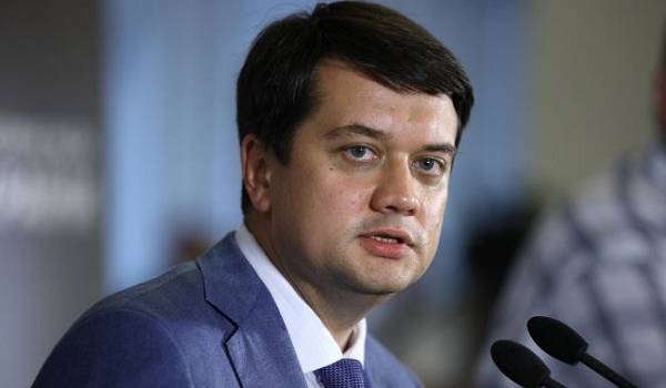 Разумков анонсировал проведение в Украине местных выборов осенью