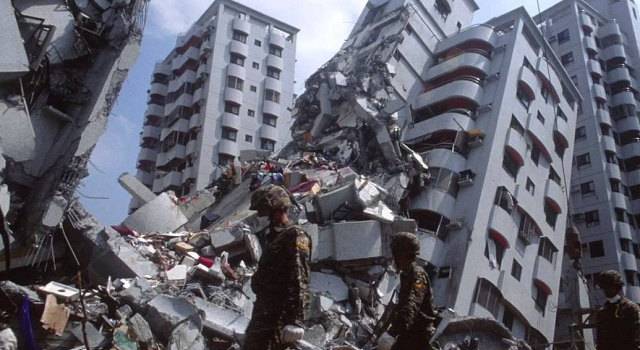Землетрясение в Турции: Количество погибших резко возросло в разы