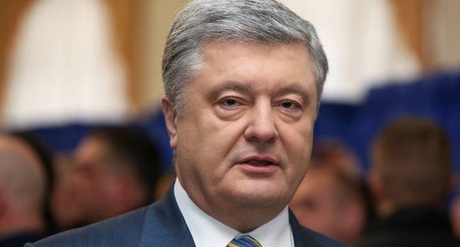 «Ее больше ни у кого нет»: Рябошапка заявил, что Порошенко владеет уникальной информацией о трагических событиях, произошедших в 2014 году под Иловайском
