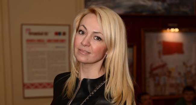 45-летнюю Яну Рудковскую снова обвинили в том, что она скрывает свой истинный возраст