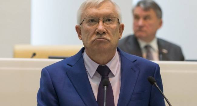 «Ни дня простоя»: российский сенатор заявил, что Украина подбрасывает дрова в костер конфликта с Москвой «Ни дня простоя»: российский сенатор заявил, что Украина подбрасывает дрова в костер конфликта с Москвой