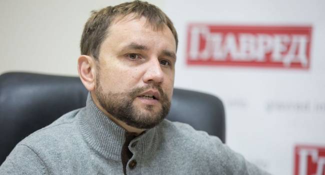 Вятрович заявил, что в маршрутках нужно запретить сериалы и музыку Вятрович заявил, что в маршрутках нужно запретить сериалы и музыку