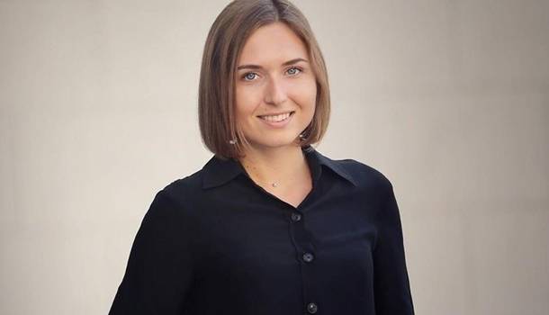 Новосад прокомментировала скандал с учебником по истории Новосад прокомментировала скандал с учебником по истории