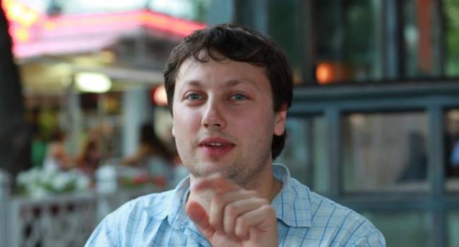«Цензурных слов у меня нет»: политолог прокомментировал голосование по выплате пенсий жителям Донбасса «Цензурных слов у меня нет»: политолог прокомментировал голосование по выплате пенсий жителям Донбасса