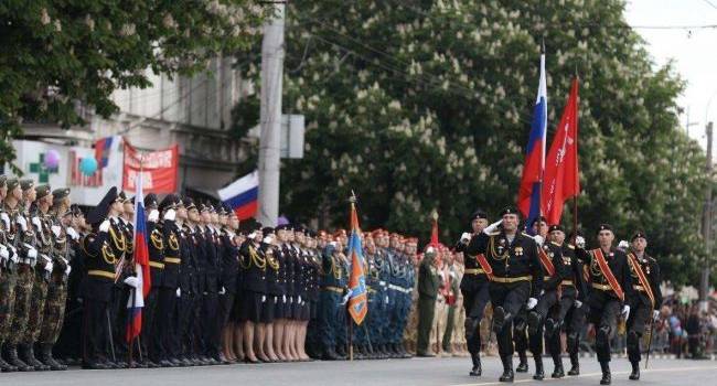В Госдуме РФ приравняли военнослужащих Крыма к российским В Госдуме РФ приравняли военнослужащих Крыма к российским
