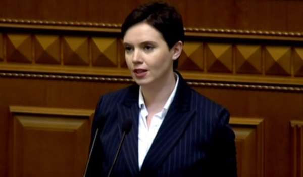«Вы здесь не для того, чтобы переписываться с проститутками»: Янина Соколова в ВР резко обратилась к нардепам