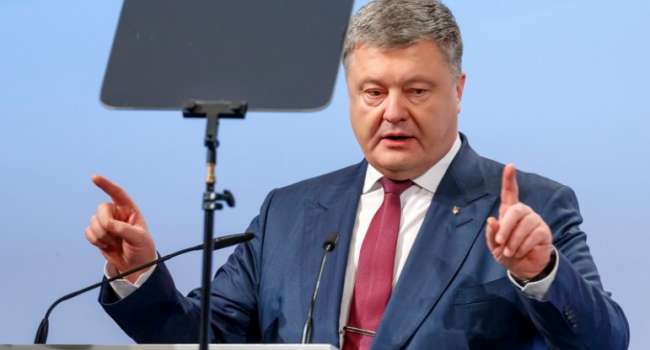 Аналитик: пока Порошенко продолжает проводить международные встречи у Зеленского думают, как бы избежать очной встречи с пятым президентом Аналитик: пока Порошенко продолжает проводить международные встречи у Зеленского думают, как бы избежать очной встречи с пятым президентом