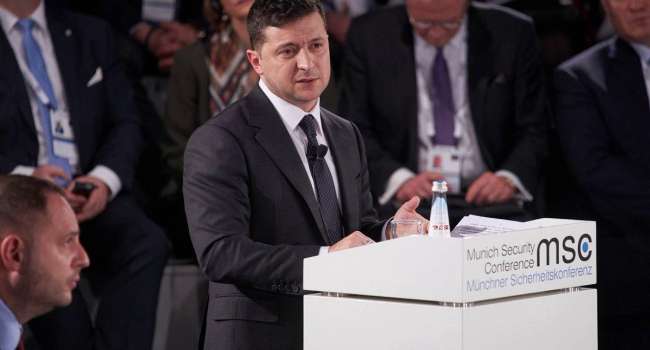 У Зеленского снова виноват Порошенко, на этот раз он насолил президенту в Мюнхене