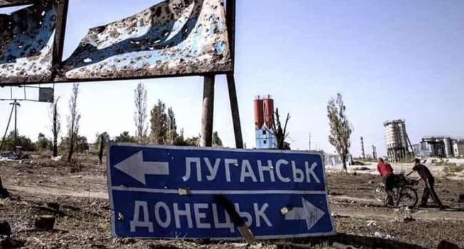 «Они просто отрабатывают российские деньги»: Ковалев объяснил, что стоит за призывами к переговорам с «мирным населением» Донбасса