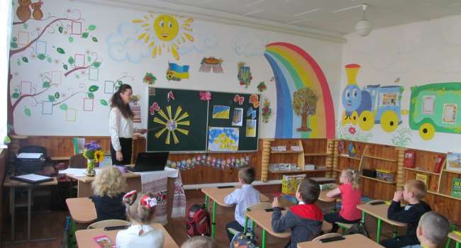 «Что не проверка, то на головы педагогам»: В Украине намечается мониторинг качества образования