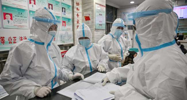 За 6 дней китайцы построили завод по производству медицинских масок