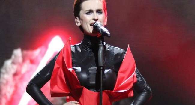 Совсем другой человек: Вокалистка группы Go-A, победившей в Нацотборе на «Евровидение-2020» показала, как выглядит в реальной жизни 