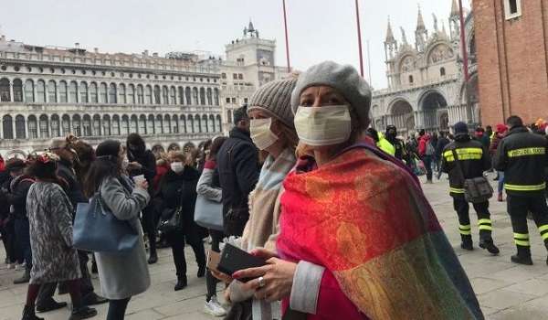 Власти Венеции отменили традиционный карнавал в связи с угрозой коронавируса