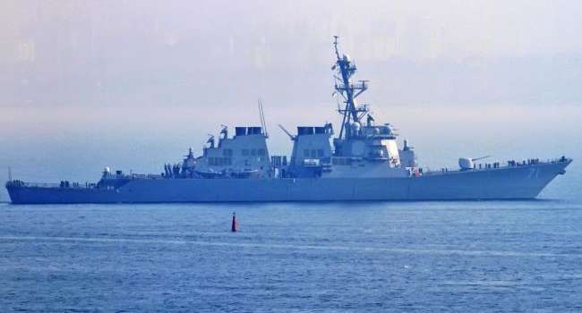 В воды Черного моря зашел американский боевой корабль «Росс»