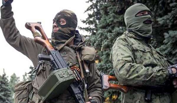Журналист: боевики Путина намеренно посылают детей воевать на Донбассе Журналист: боевики Путина намеренно посылают детей воевать на Донбассе