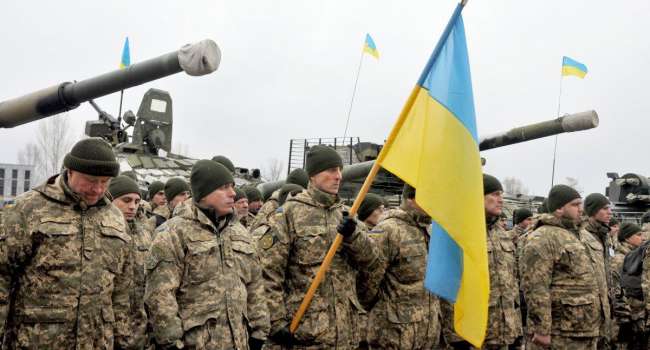 Украинцы доверяют армии: рейтинг доверия к ВСУ в 4 раза превышает рейтинг доверия к президенту