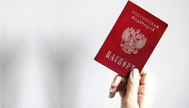 Данилов озвучил статистику о жителях «Л/ДНР» с российскими паспортами 