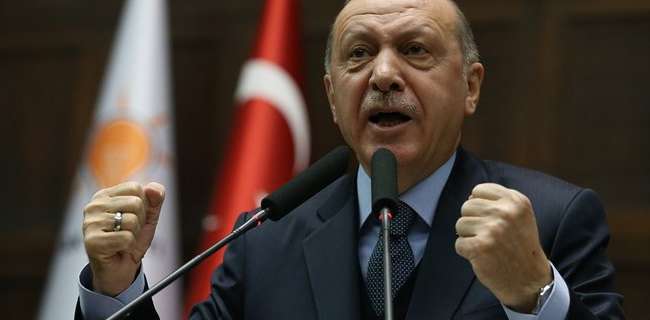 Эрдоган вводит военное положение в Турции: Анакара официально может объявить войну Асаду 