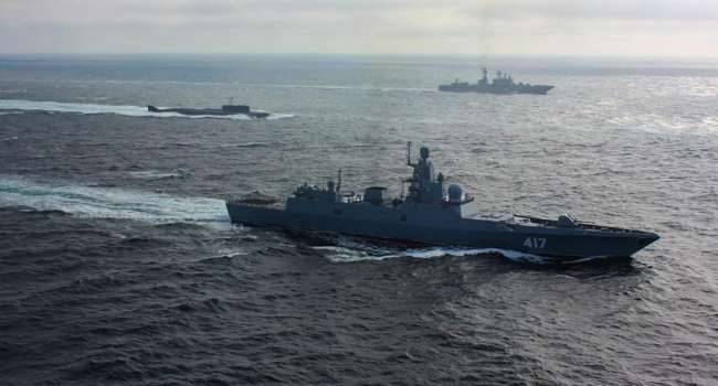 «Будет удар с моря?»: Боевые фрегаты Путина уже вошли в Средиземное море