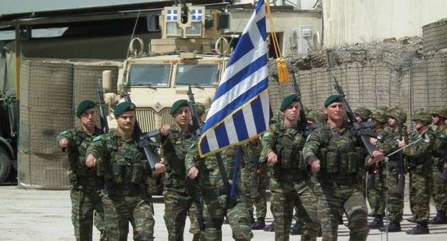 «Внимание, тревога!»: Греция в экстренном порядке направила войска к границе с Турцией 