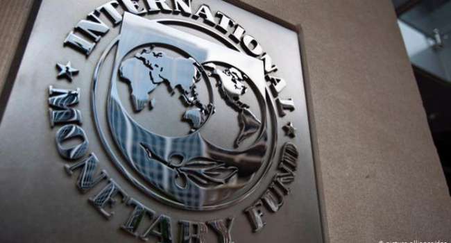 Иван Компан: альтернативы МВФ по-прежнему нет, финансовая дыра продолжает расти