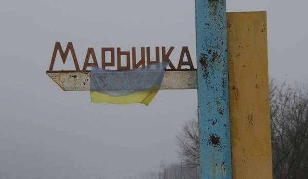 «Огромные очереди и сильнейший взрыв»: На КПП «Марьинка» ЧП из-за обстрела 