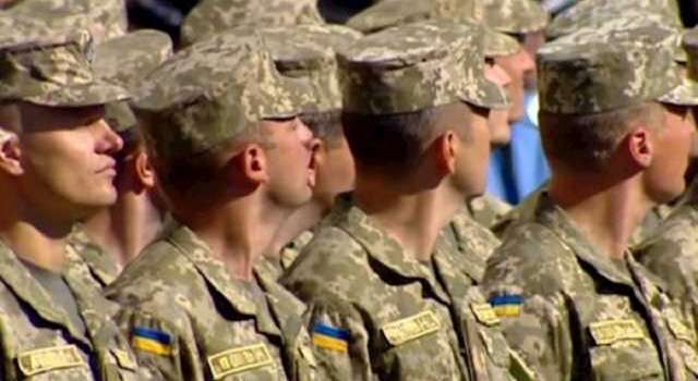 «Исключительно на добровольной основе»: В Украине изменяются правила призыва в армию