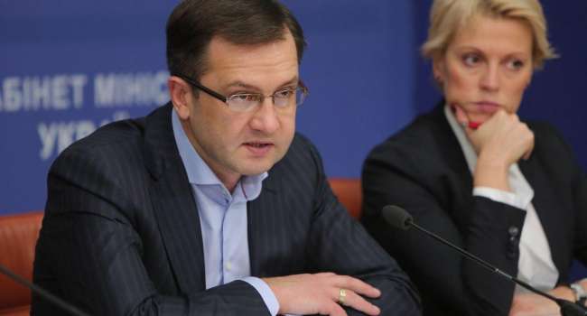 Политолог: вместо Маркаровой заведовать Минфином будет чиновник времен Януковича