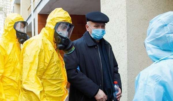 В Черновцах госпитализировали еще три человека с подозрением на коронавирус 