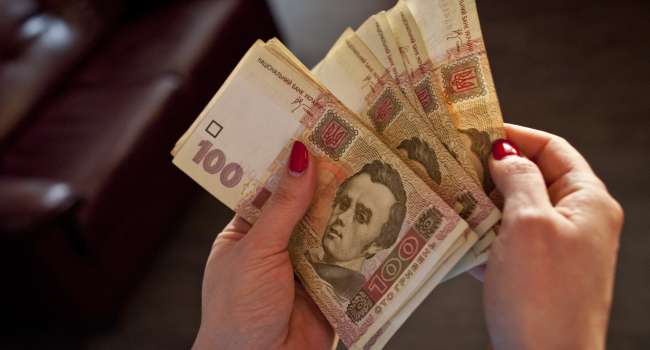 Страховая деятельность и авиация: эксперты назвали самые высокооплачиваемые профессии в Украине Страховая деятельность и авиация: эксперты назвали самые высокооплачиваемые профессии в Украине