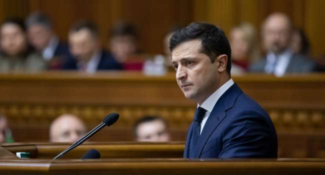 «Зачем Зеленский врет»: политолог прокомментировал заявление президента о хорошей работе Гончарука «Зачем Зеленский врет»: политолог прокомментировал заявление президента о хорошей работе Гончарука