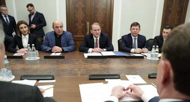 Политолог: Кремль признал неполномочным президента Зеленского