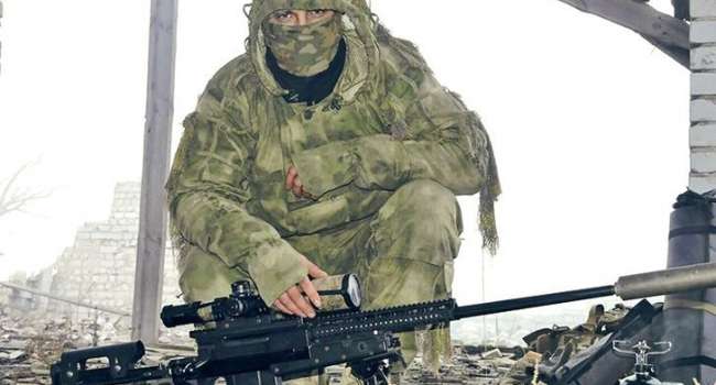 Пуля вражеского снайпера прошила украинского защитника. ВСУ тут же ответили, уничтожив огневые точки врага – штаб ООС 