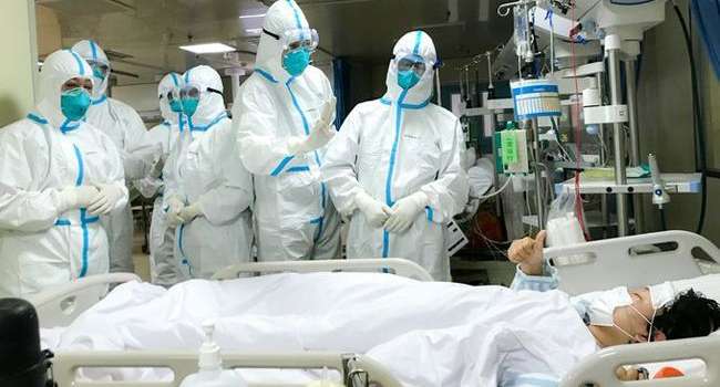 «Прогноз в 250 тысяч смертей отменен»: В Великобритании уже могут быть заражены коронавирусом 55 тысяч человек - правительство