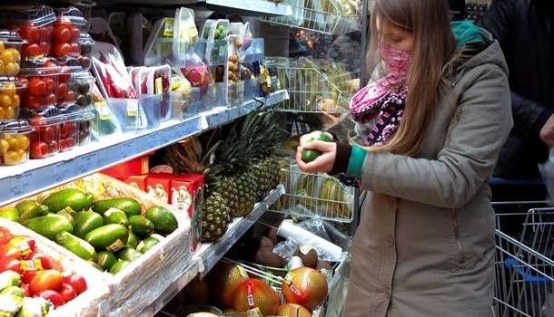 Таможенники заверили, что дефицита с доставкой продуктов не будет 
