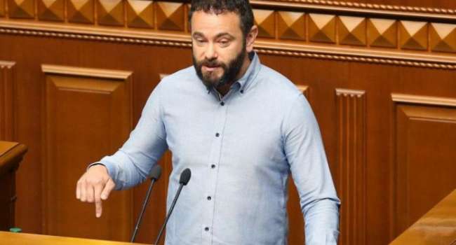 Олешко: Дубинский на «1+1» разгонял панику с криками «скупайте доллары, снимайте гривну!». Спасибо Зеленскому, который подарил ему мандат