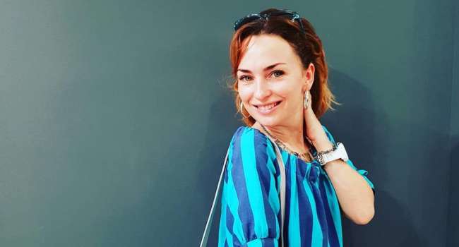 «Мне бы больше хотелось, чтобы это был сюрприз»: Виктория Булитко поведала, как планирует рассказать о своей беременности возлюбленному «Мне бы больше хотелось, чтобы это был сюрприз»: Виктория Булитко поведала, как планирует рассказать о своей беременности возлюбленному