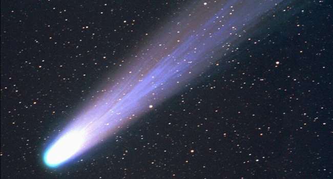 Даже без бинокля: астрономы рассказали об уникальной комете, которую можно будет увидеть в апреле