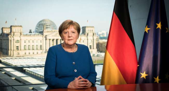 «Выбрала не самый удачный пример»: немецкий политолог прокомментировал заявление Меркель, сравнившей коронавирус и войну
