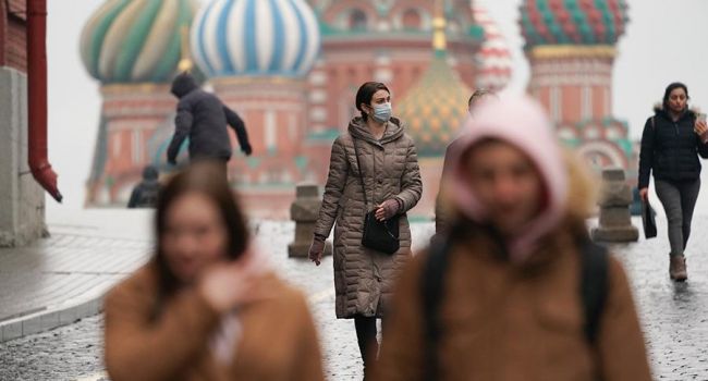 «Нет никаких мер, чтобы уберечь население старше 60 лет. Города открыты, внутренние перемещения не ограничено»: в РФ скрывают данные о коронавирусе «Нет никаких мер, чтобы уберечь население старше 60 лет. Города открыты, внутренние перемещения не ограничено»: в РФ скрывают данные о коронавирусе