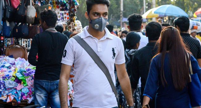 «Улицы опустеют»: Индия решила прибегнуть к полной изоляции