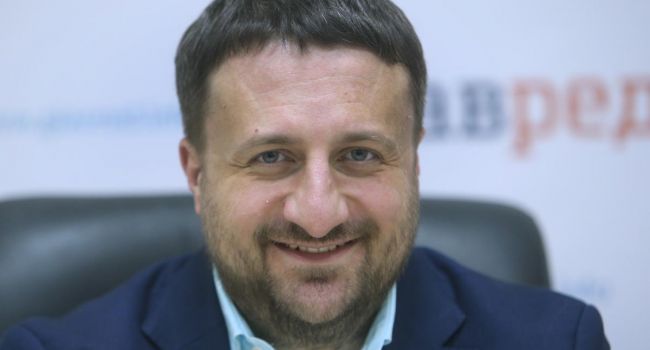 Загородний: 1 апреля нас ожидает «грандиозный шухер» – больницы перестанут получать деньги. То есть будет разгар эпидемии, а больницы не будут получать деньги Загородний: 1 апреля нас ожидает «грандиозный шухер» – больницы перестанут получать деньги. То есть будет разгар эпидемии, а больницы не будут получать деньги
