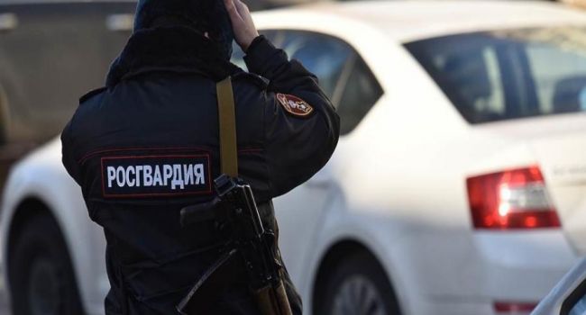 Обозреватель: в Москву свозят какие-то орды Росгвардии, боятся, что скоро все рванет Обозреватель: в Москву свозят какие-то орды Росгвардии, боятся, что скоро все рванет