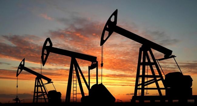 Россия находится в первых рядах стран, которых могут выбить с нефтяного рынка с помощью санкций - эксперт