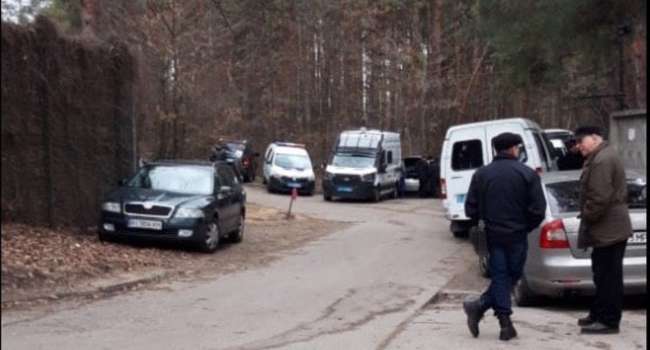  ������������ 90-� ������� ���� ����������� ���������� ������� ������������ 